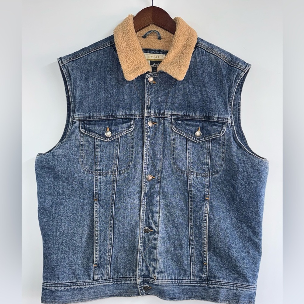 Vtg Wrangler Outerwear Sherpa Lined Vest